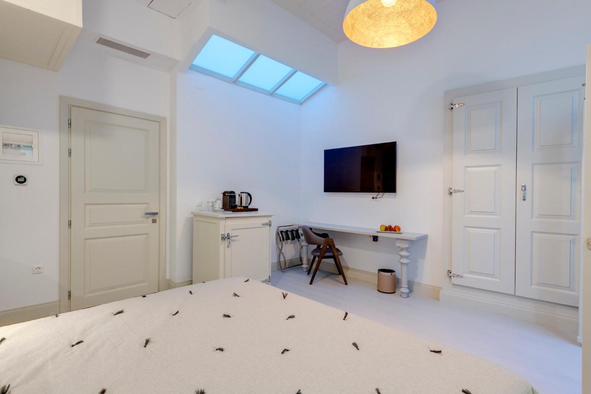 ホテル Skylight エルムポリ エクステリア 写真